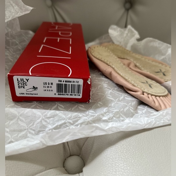 Capezio Shoes Capezio Lily Ballet Shoe Child Size Toddler 9m Ballet
